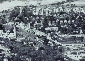 West Bend Elevator, Gehl Co, West Bend Transit